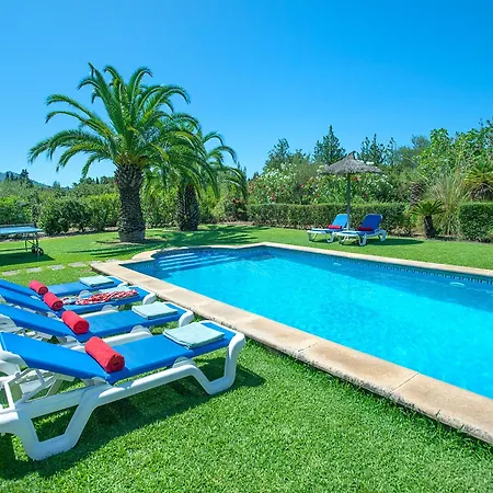 Owl Bobis - Family Holidays With Private Pool Вілла