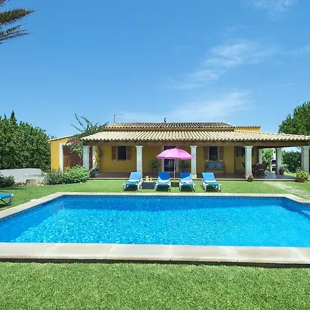 Owl Bobis - Family Holidays With Private Pool *