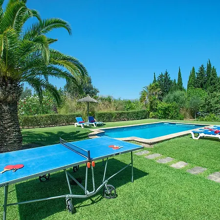 Owl Bobis - Family Holidays With Private Pool