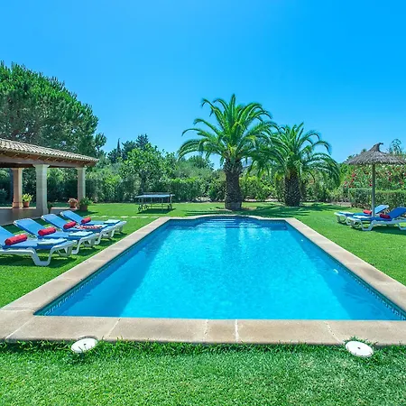 Owl Bobis - Family Holidays With Private Pool *