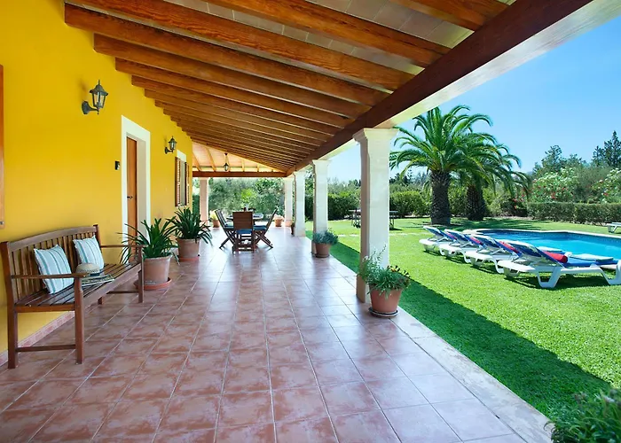 Owl Bobis - Family Holidays With Private Pool Port de Pollenca