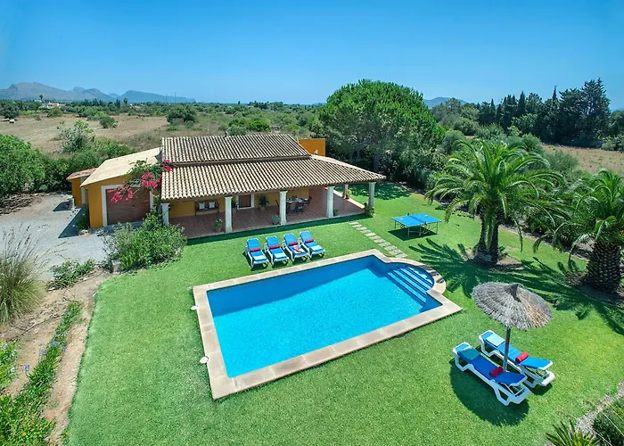 Owl Bobis - Family Holidays With Private Pool
