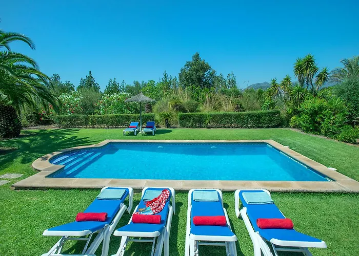 Owl Bobis - Family Holidays With Private Pool *