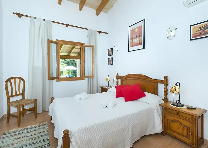 Owl Bobis - Family Holidays With Private Pool Villa Port de Pollenca