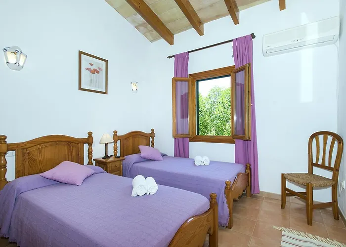 Villa Owl Bobis - Family Holidays With Private Pool Port de Pollenca